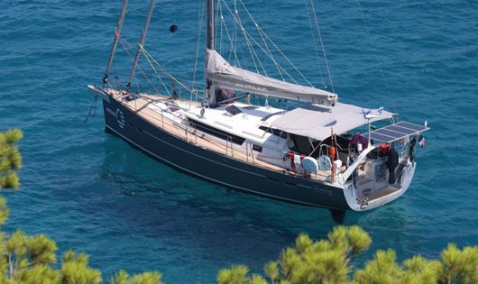 hybrid-garcia-yachts-exploration-45