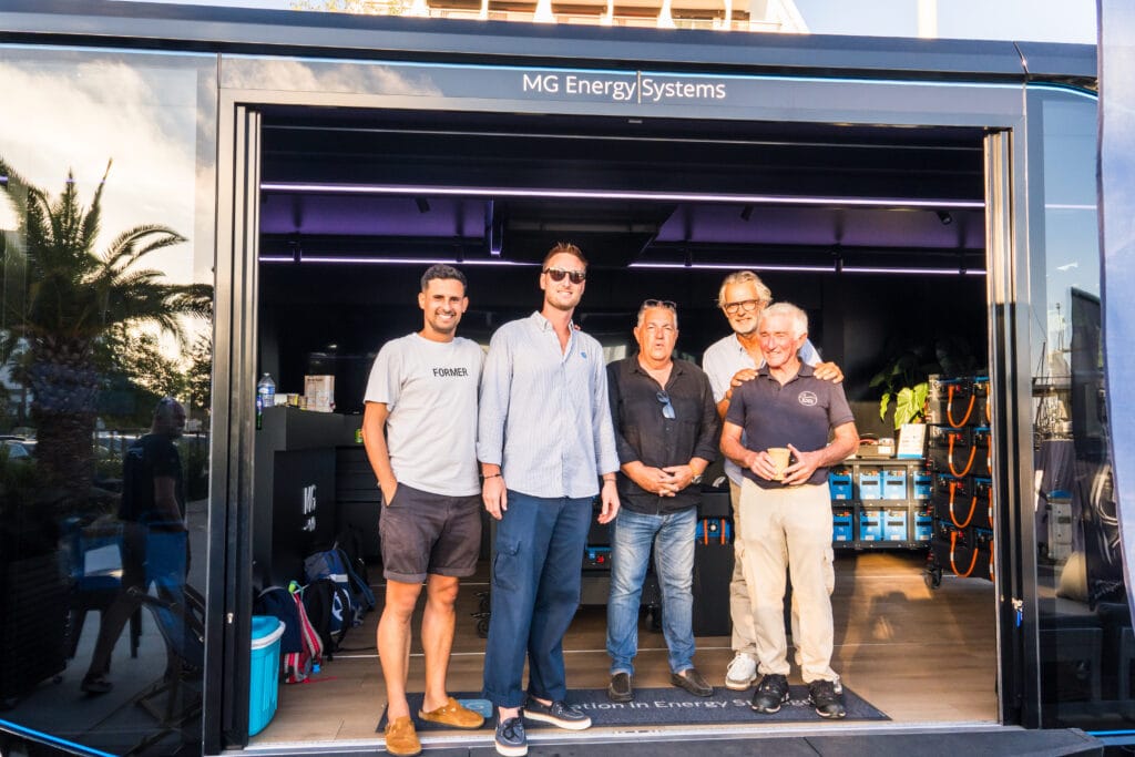 La mairie et le port de La Grande-Motte présent lors de la formation batteries lithium